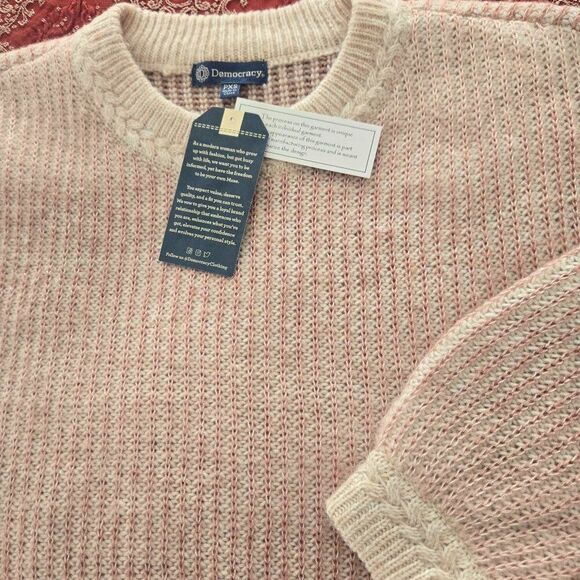NWT Democracy sweater - Picture 5 of 7